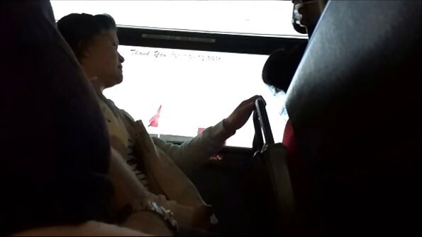 Suzu Minamoto ने अपने ट्रेनर के साथ जिम में एक रबर कॉक की सेक्सी पिक्चर दिखाइए सवारी की
