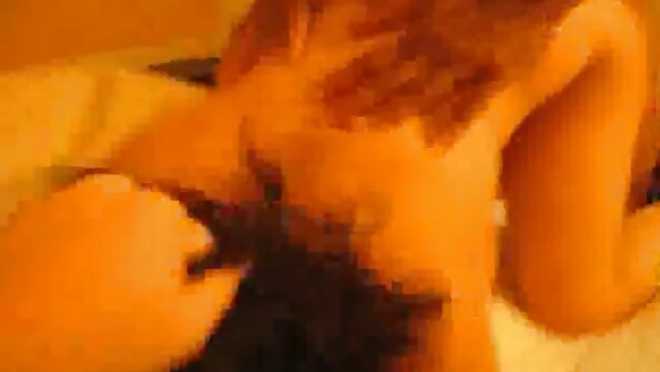 नीना उत्तर, एरियाना मैरी सेक्स हिन्दी पिक्चर - लेस्बियन तेल नंगा नाच